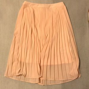 Midi Pleated Pink Skirt